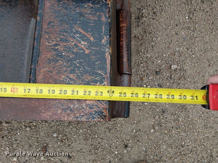 image for item DU3722 2016 Trail King TK110HDG lowboy equipment trailer