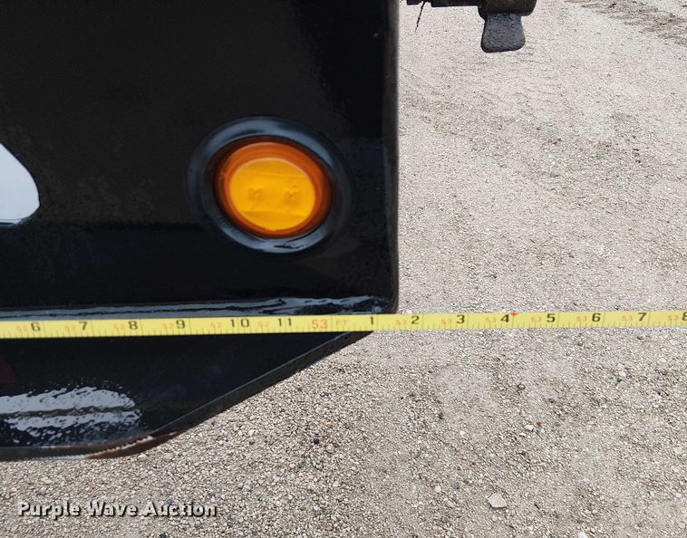 image for item DU3722 2016 Trail King TK110HDG lowboy equipment trailer