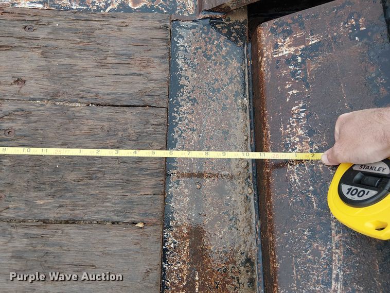 image for item DU3722 2016 Trail King TK110HDG lowboy equipment trailer