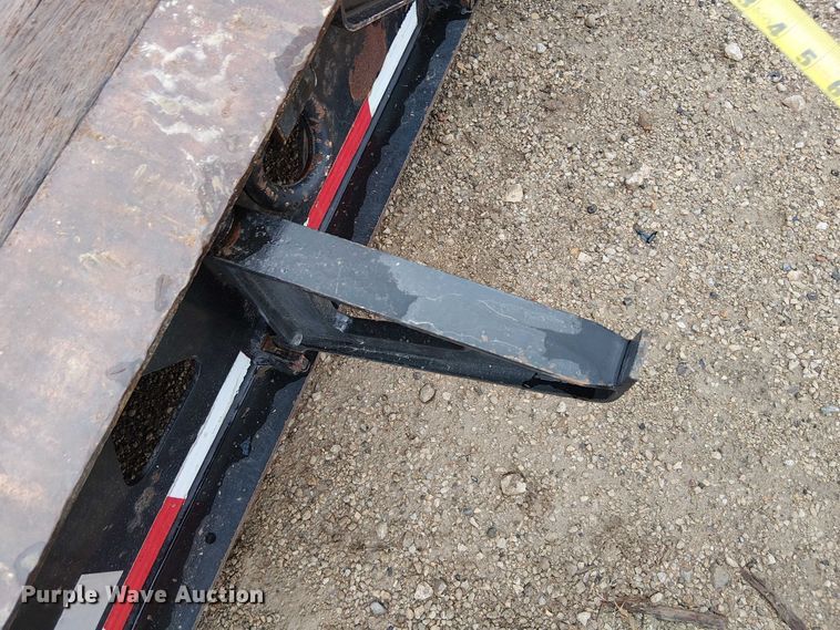 image for item DU3722 2016 Trail King TK110HDG lowboy equipment trailer