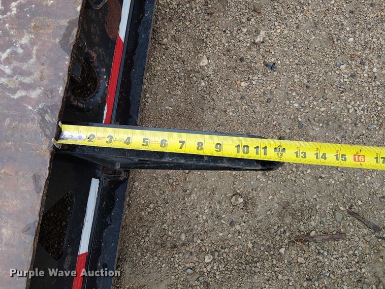 image for item DU3722 2016 Trail King TK110HDG lowboy equipment trailer