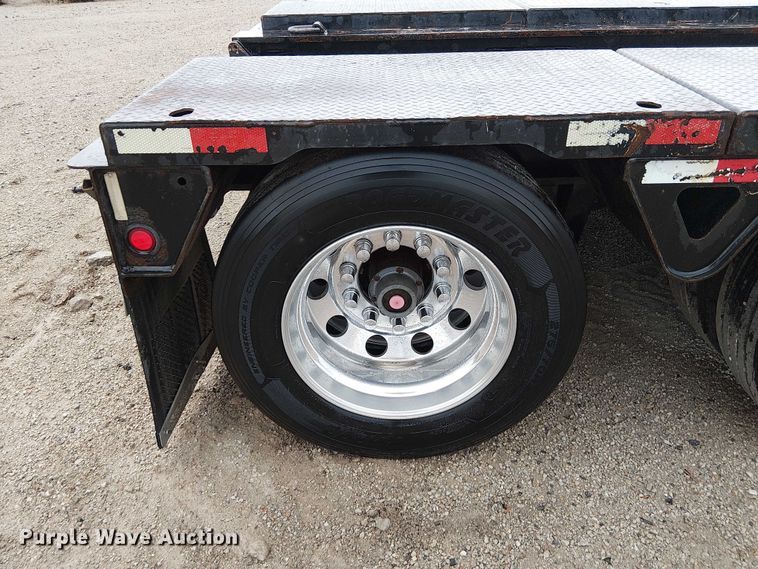 image for item DU3722 2016 Trail King TK110HDG lowboy equipment trailer