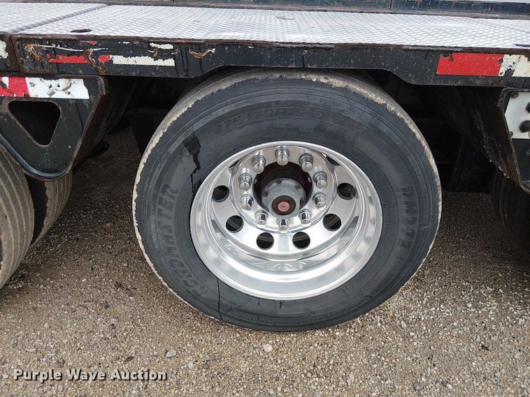 image for item DU3722 2016 Trail King TK110HDG lowboy equipment trailer