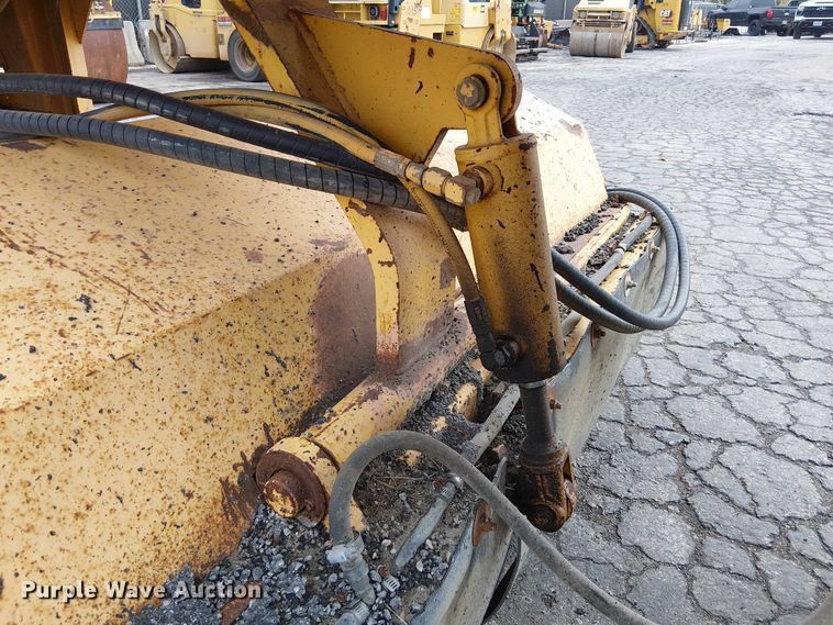 image for item DU3727 SweepMaster 250 broom