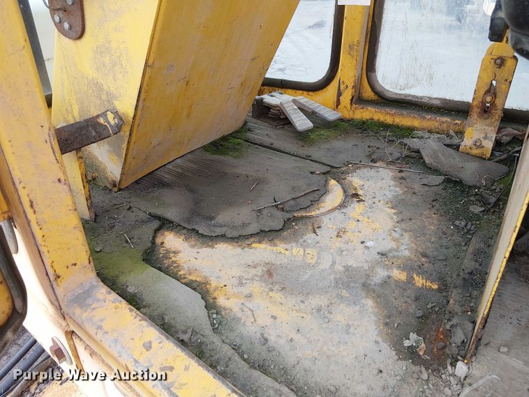 image for item DU3727 SweepMaster 250 broom