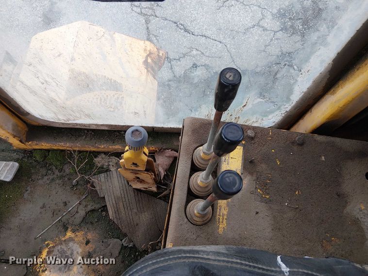 image for item DU3727 SweepMaster 250 broom