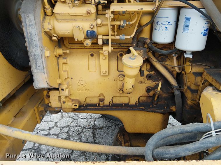 image for item DU3727 SweepMaster 250 broom