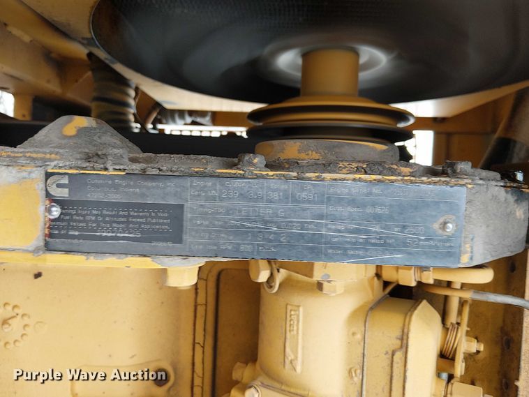 image for item DU3727 SweepMaster 250 broom