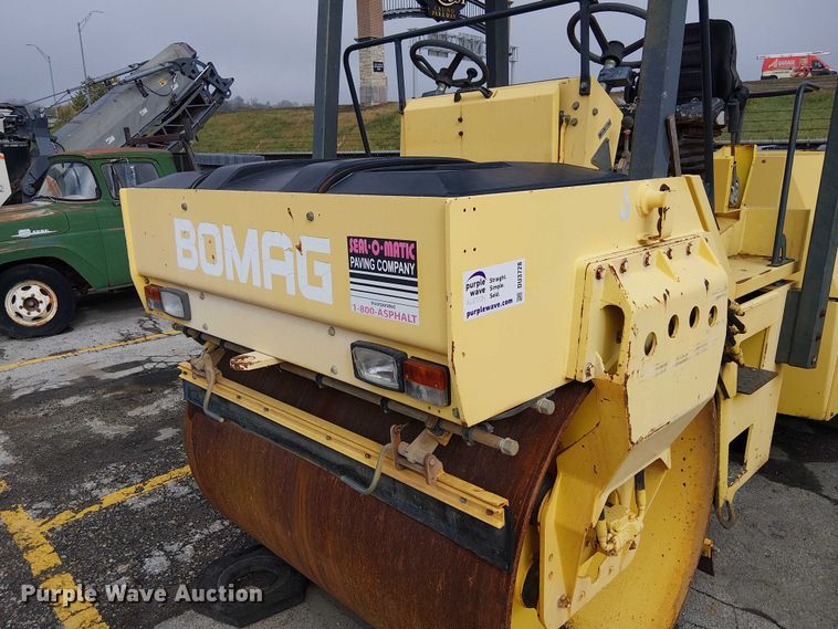 image for item DU3728 2000 Bomag BW 161 AD-2 double drum vibratory roller