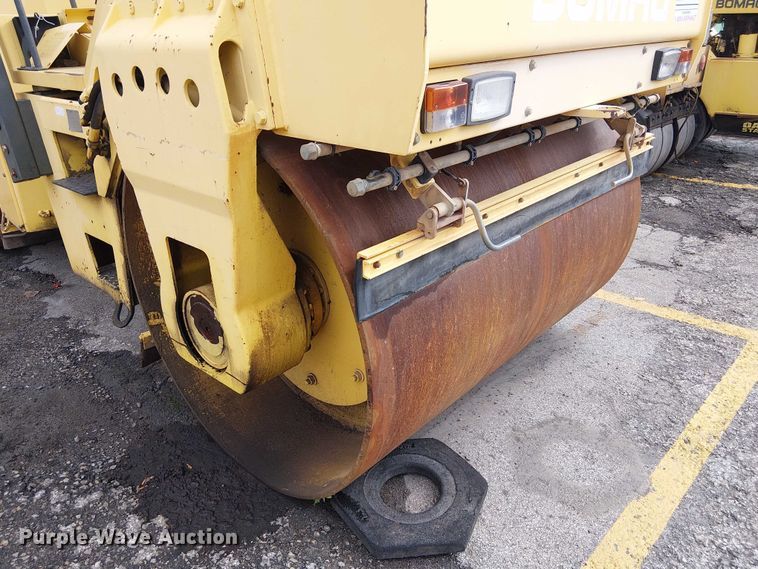 image for item DU3728 2000 Bomag BW 161 AD-2 double drum vibratory roller