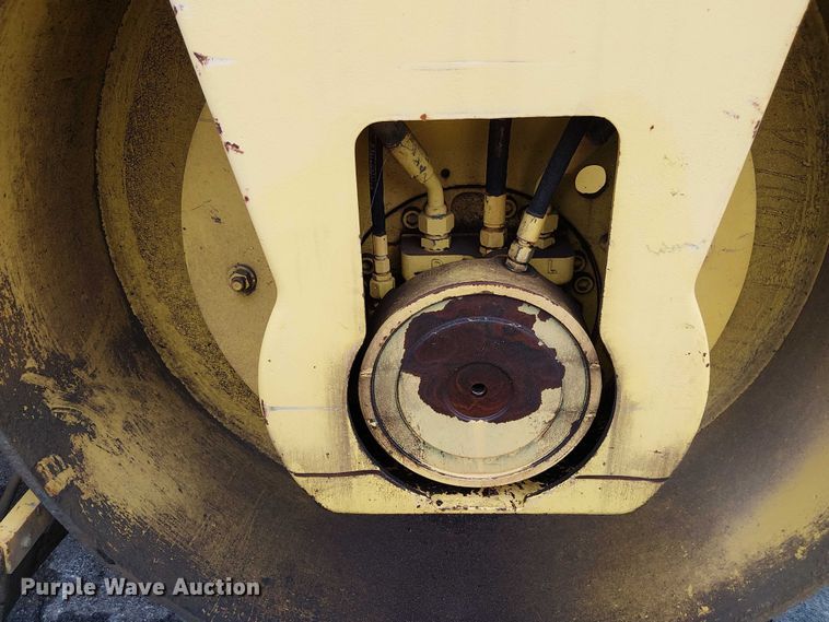 image for item DU3728 2000 Bomag BW 161 AD-2 double drum vibratory roller