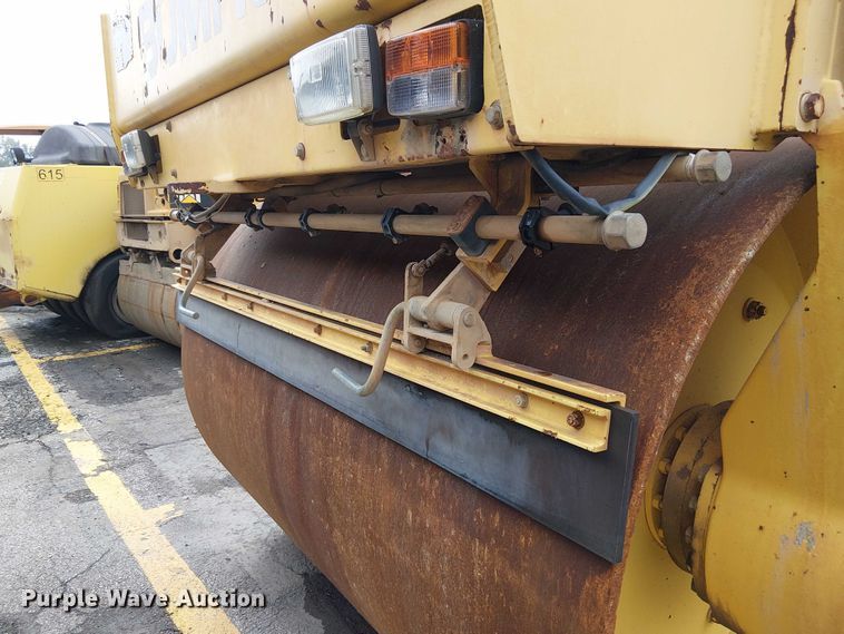 image for item DU3728 2000 Bomag BW 161 AD-2 double drum vibratory roller