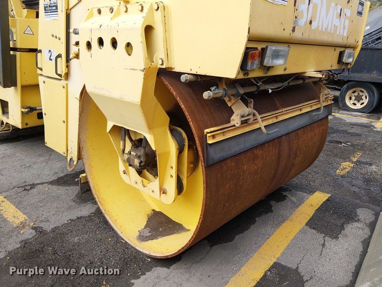 image for item DU3728 2000 Bomag BW 161 AD-2 double drum vibratory roller