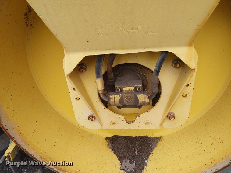 image for item DU3728 2000 Bomag BW 161 AD-2 double drum vibratory roller