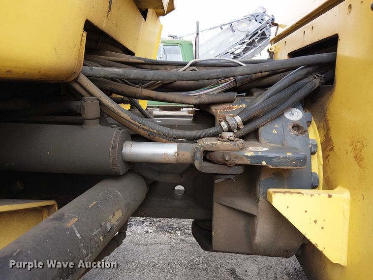 image for item DU3728 2000 Bomag BW 161 AD-2 double drum vibratory roller