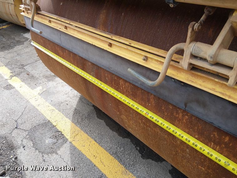 image for item DU3728 2000 Bomag BW 161 AD-2 double drum vibratory roller