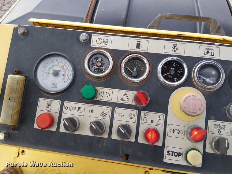 image for item DU3728 2000 Bomag BW 161 AD-2 double drum vibratory roller