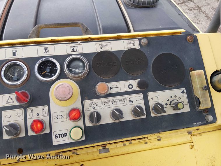 image for item DU3728 2000 Bomag BW 161 AD-2 double drum vibratory roller