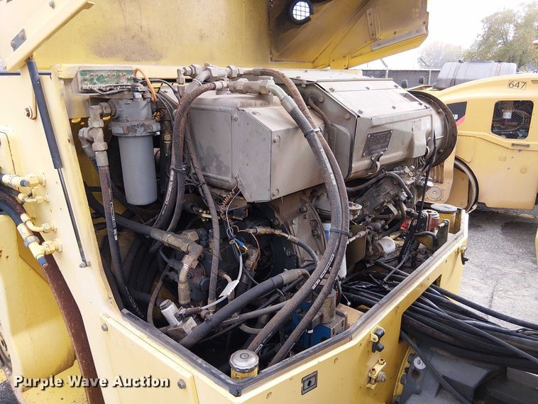 image for item DU3728 2000 Bomag BW 161 AD-2 double drum vibratory roller