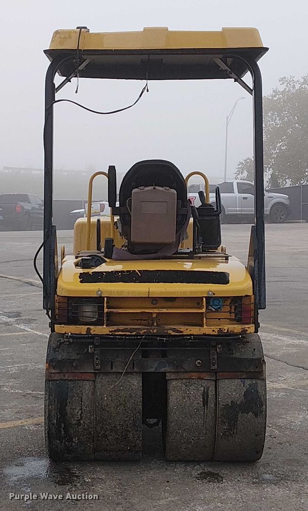 image for item DU3729 2009 Caterpillar CC34 single drum vibratory roller