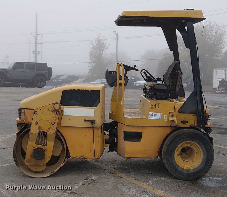 image for item DU3729 2009 Caterpillar CC34 single drum vibratory roller