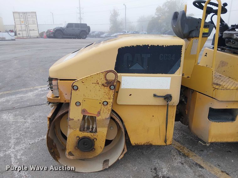image for item DU3729 2009 Caterpillar CC34 single drum vibratory roller