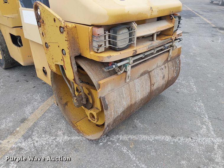 image for item DU3729 2009 Caterpillar CC34 single drum vibratory roller