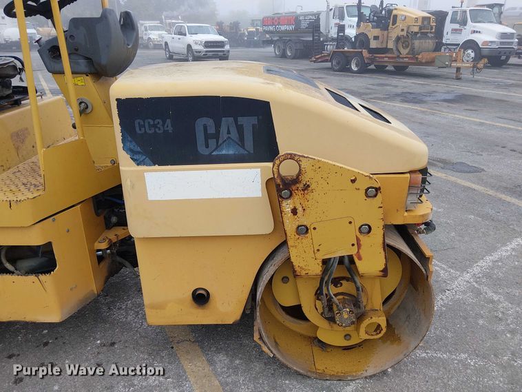 image for item DU3729 2009 Caterpillar CC34 single drum vibratory roller