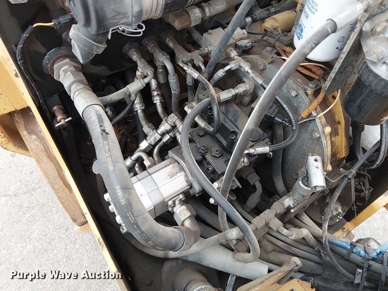 image for item DU3729 2009 Caterpillar CC34 single drum vibratory roller