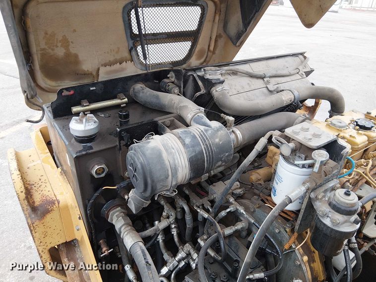 image for item DU3729 2009 Caterpillar CC34 single drum vibratory roller