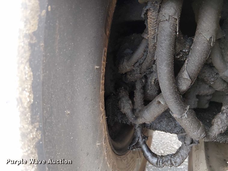 image for item DU3729 2009 Caterpillar CC34 single drum vibratory roller