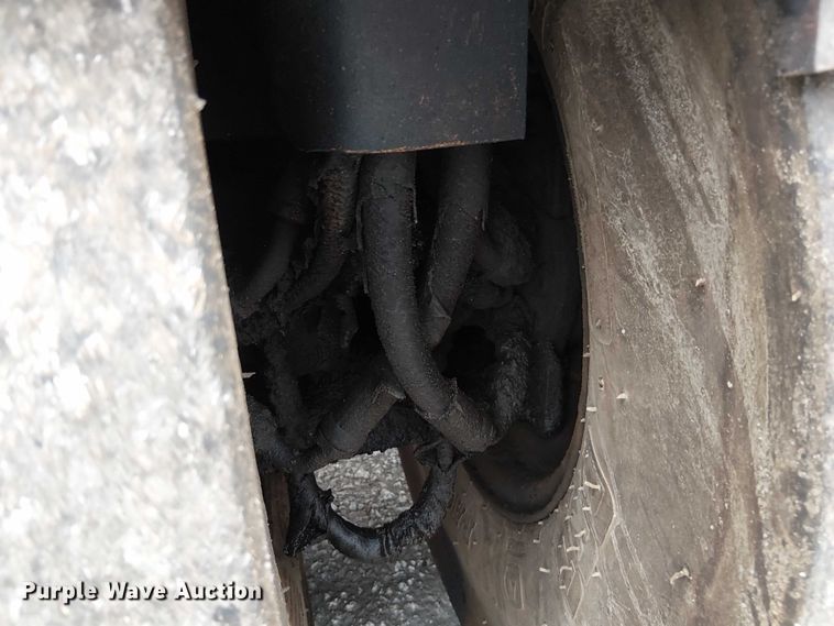 image for item DU3729 2009 Caterpillar CC34 single drum vibratory roller