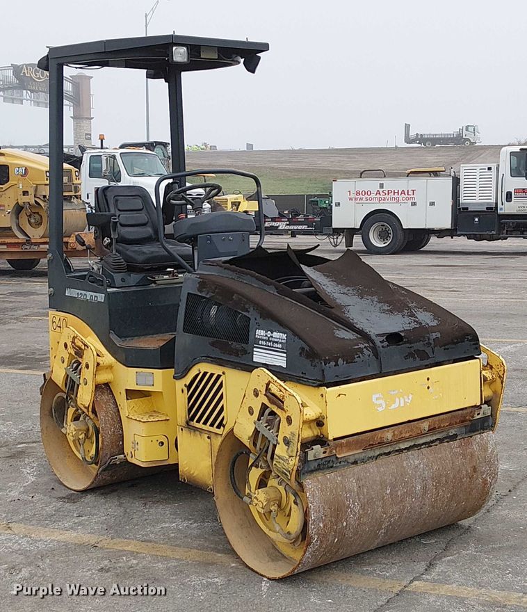 COMPACTADOR 2005 BOMAG BW120AD4