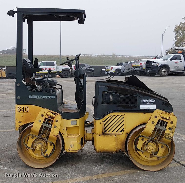 COMPACTADOR 2005 BOMAG BW120AD4