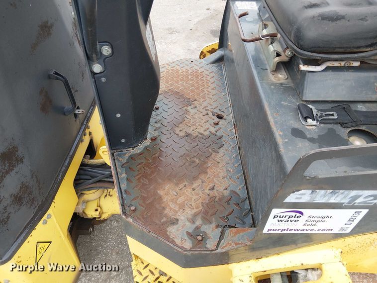 image for item DU3730 2005 Bomag BW 120 AD-4 double drum roller compactor