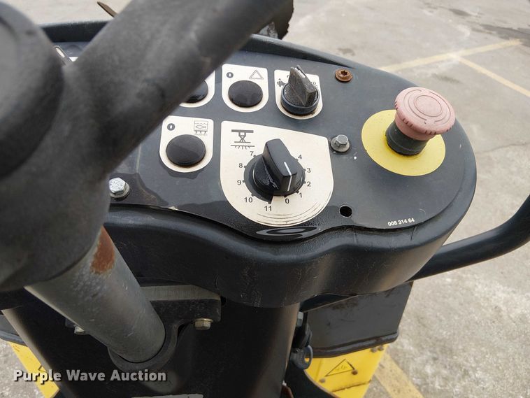 image for item DU3730 2005 Bomag BW 120 AD-4 double drum roller compactor