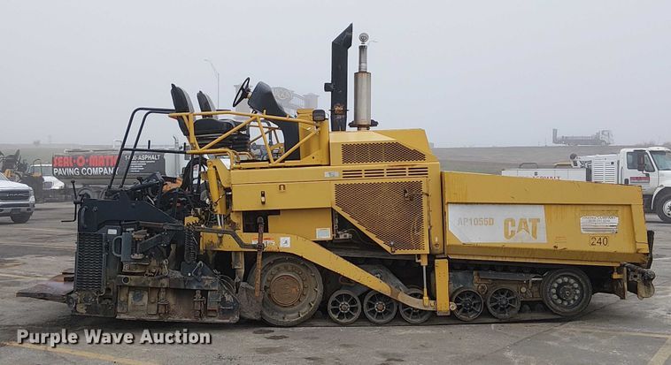 image for item DU3731 2008 Caterpillar AP1055D paver