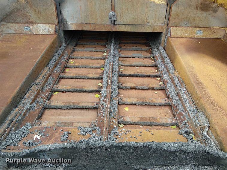 image for item DU3731 2008 Caterpillar AP1055D paver