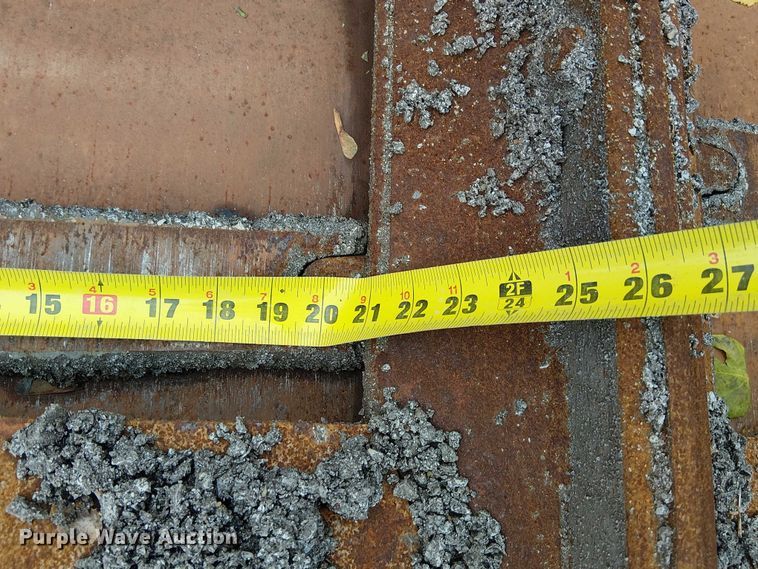 image for item DU3731 2008 Caterpillar AP1055D paver