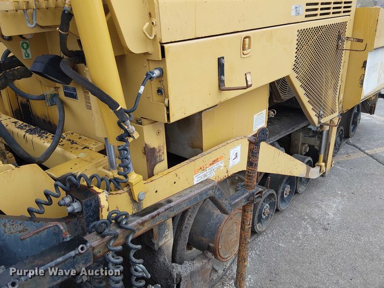 image for item DU3731 2008 Caterpillar AP1055D paver