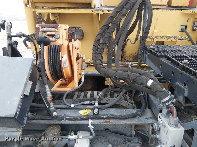 image for item DU3731 2008 Caterpillar AP1055D paver