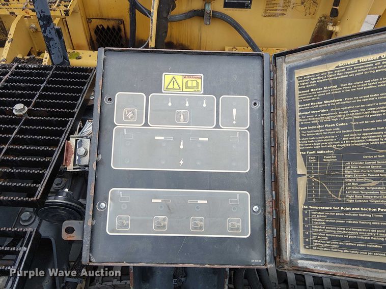 image for item DU3731 2008 Caterpillar AP1055D paver