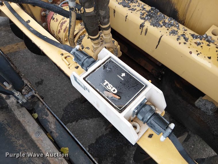 image for item DU3731 2008 Caterpillar AP1055D paver