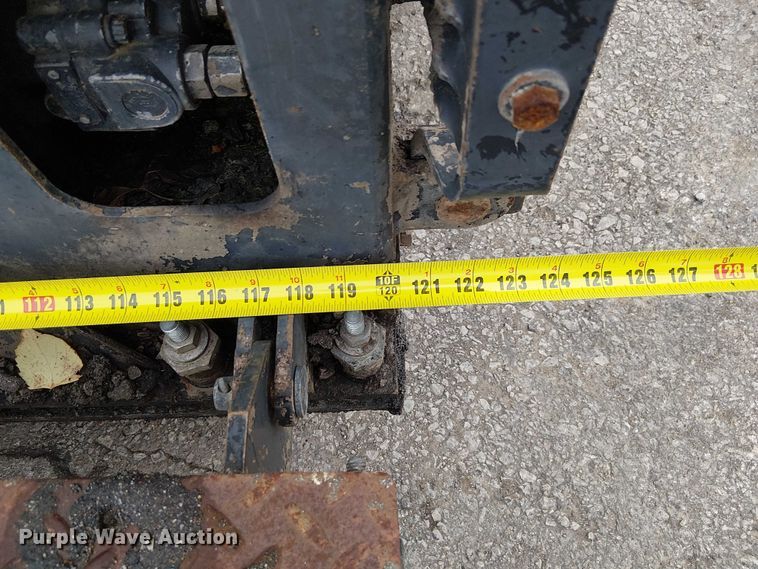 image for item DU3731 2008 Caterpillar AP1055D paver