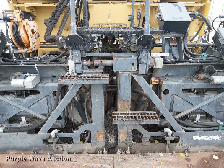 image for item DU3731 2008 Caterpillar AP1055D paver