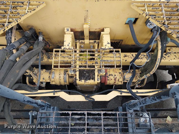 image for item DU3731 2008 Caterpillar AP1055D paver