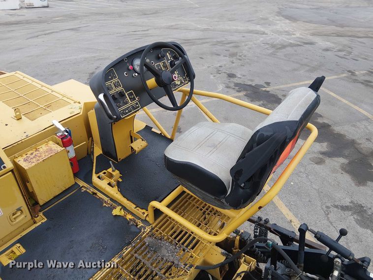 image for item DU3731 2008 Caterpillar AP1055D paver