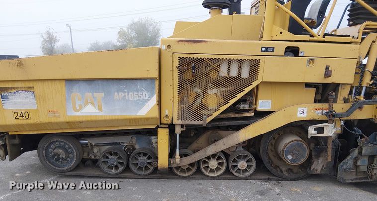 image for item DU3731 2008 Caterpillar AP1055D paver