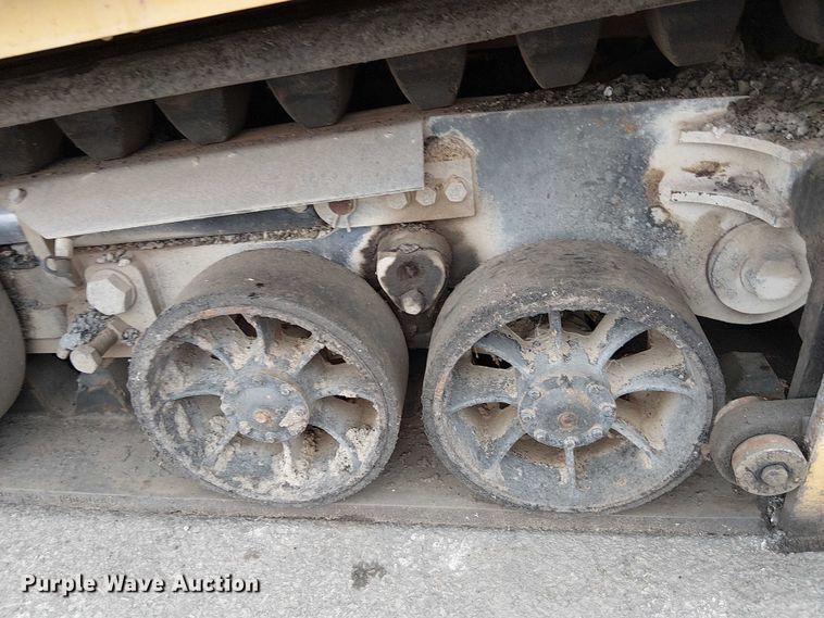 image for item DU3731 2008 Caterpillar AP1055D paver