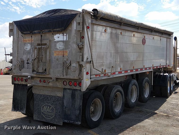 image for item DU3732 2008 Mac end dump trailer
